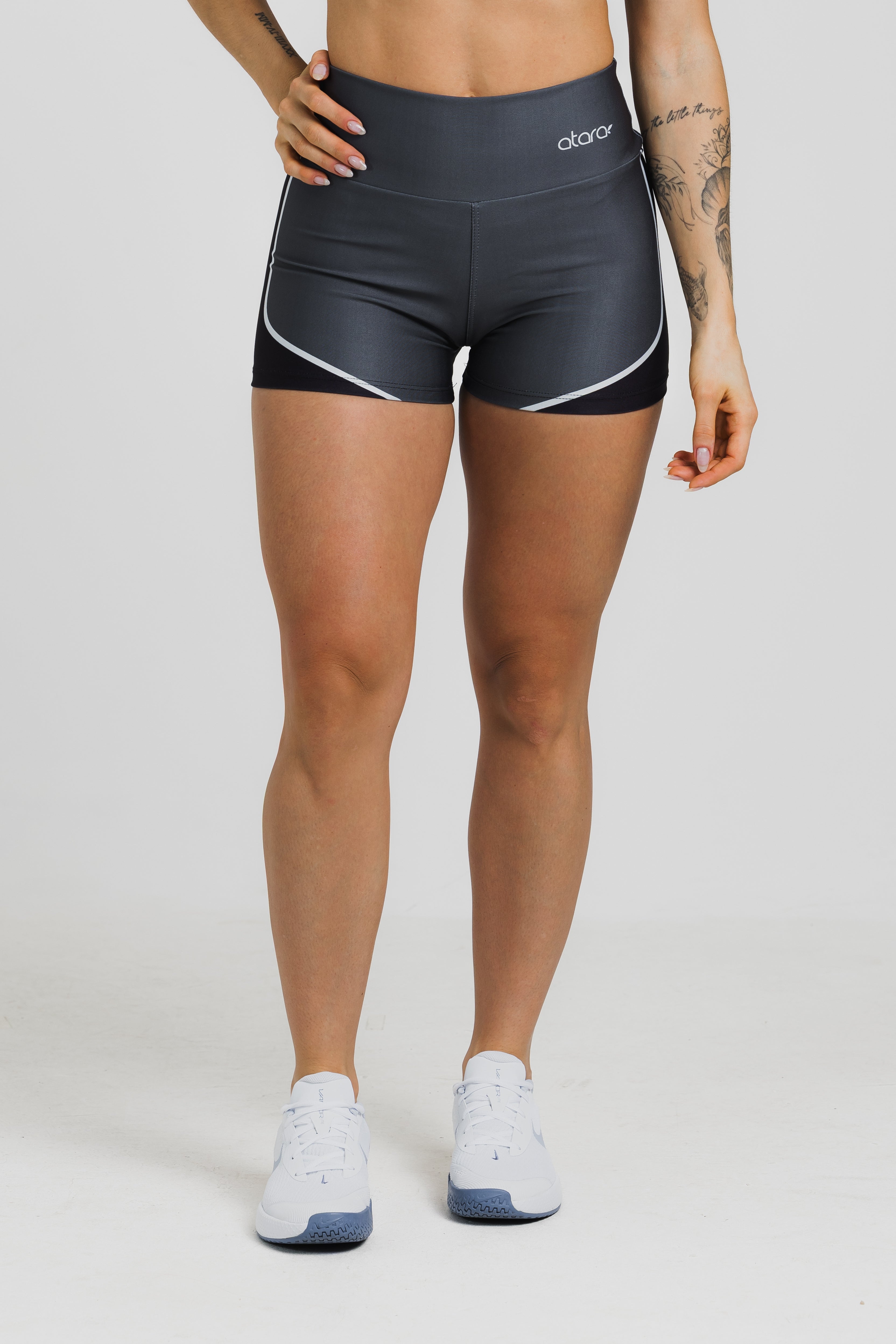 Shorts Curto Hype Black - atarafitness