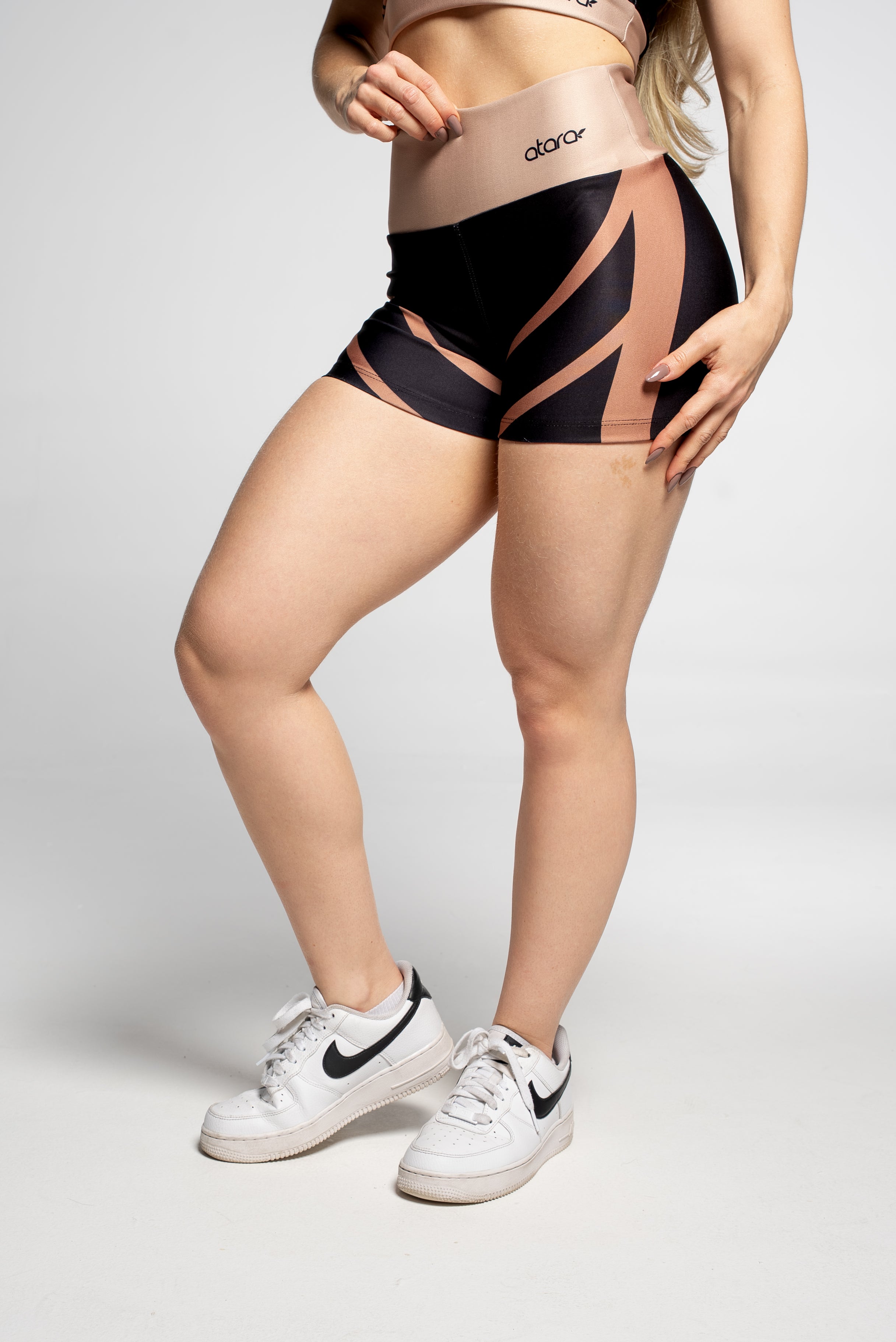 Shorts Curto Mocha - atarafitness