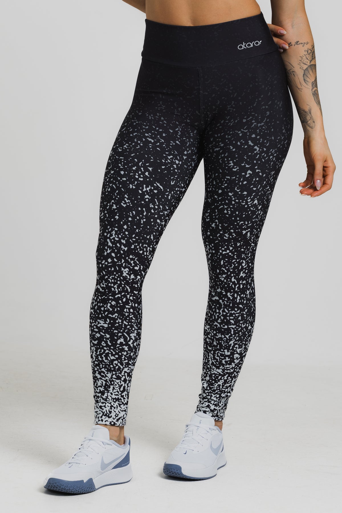 Legging Glow Black - atarafitness