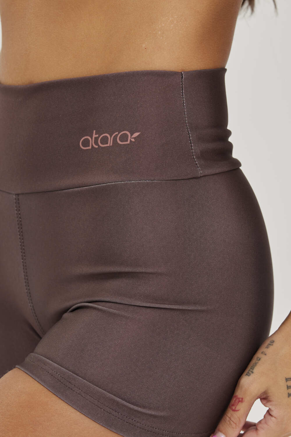 Shorts Lisa Marrom - atarafitness