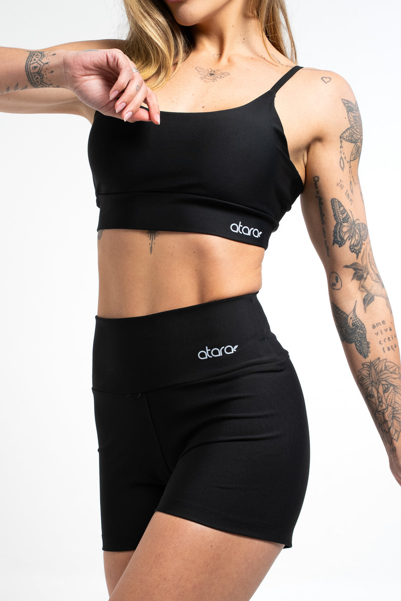 Shorts Preto Liso Básico - atarafitness