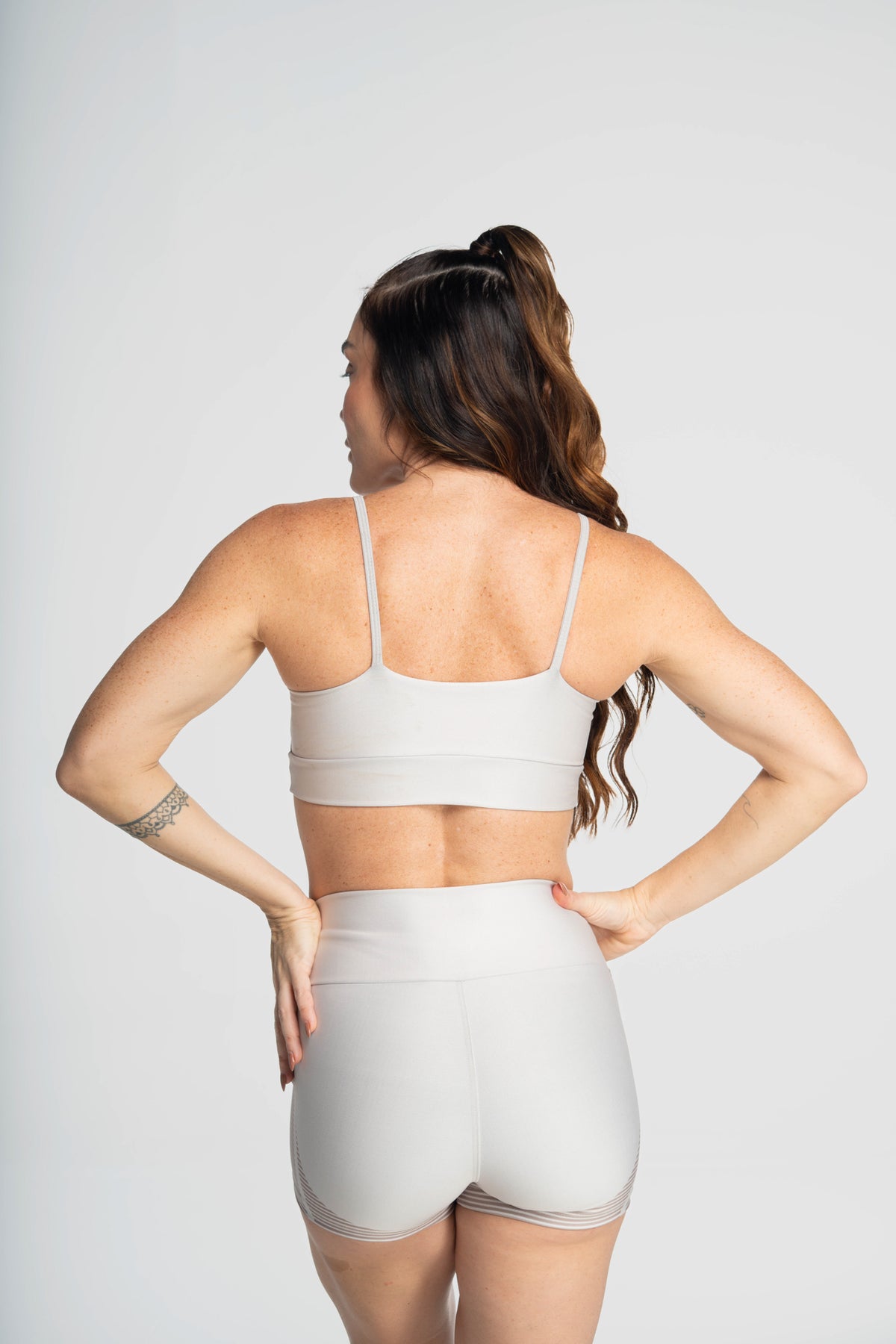 Top Alcinha Tower Dourada - atarafitness