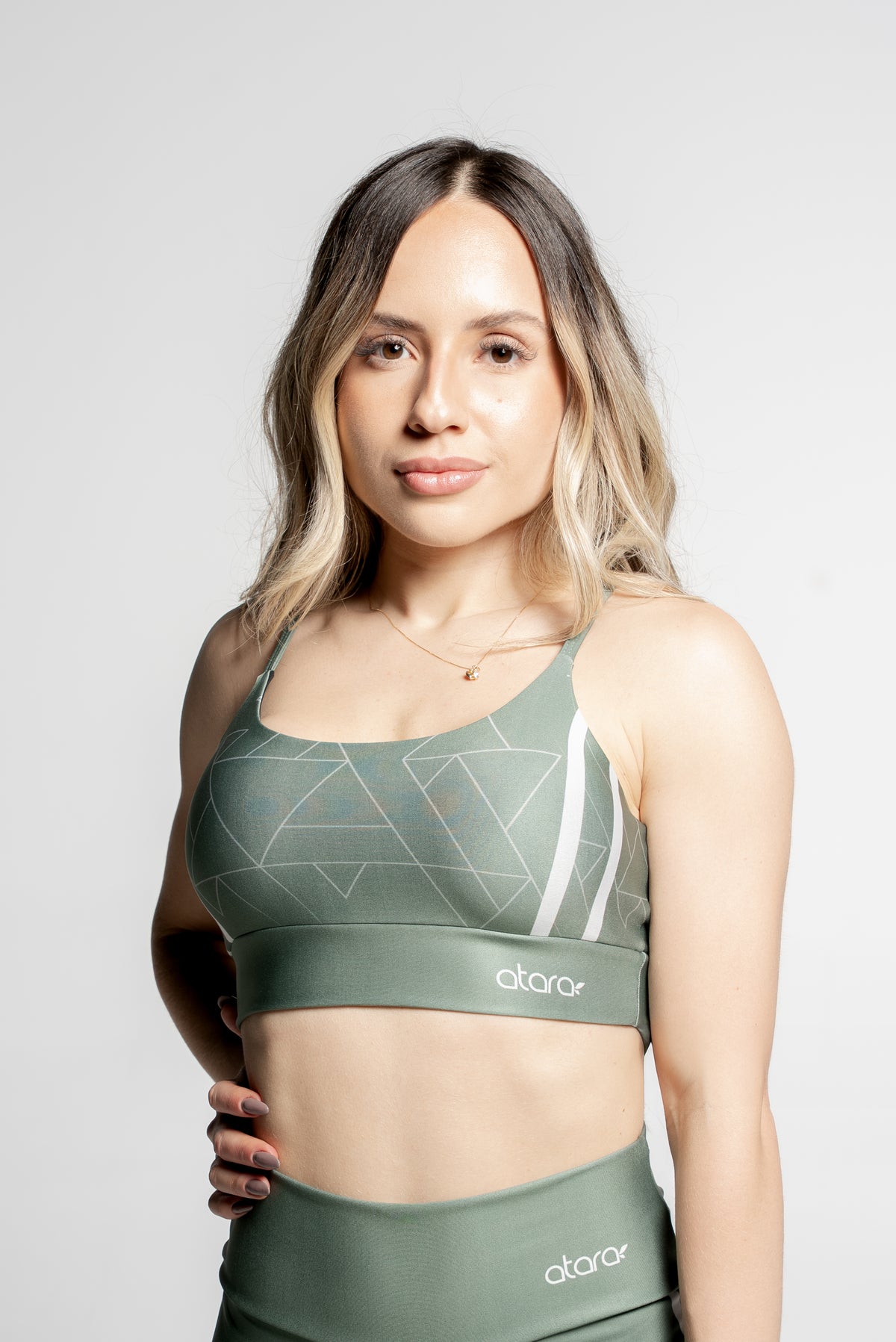 Top Alcinha Two Tracks Military - atarafitness