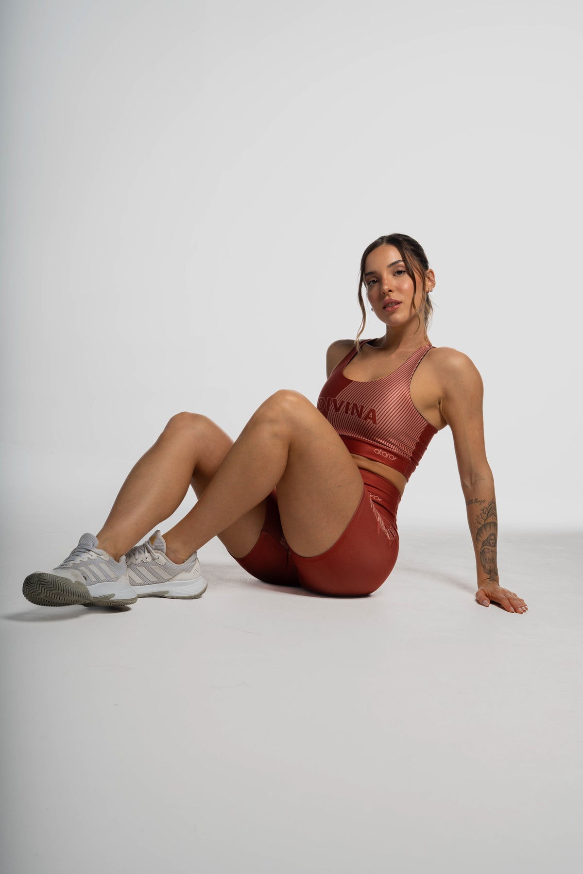 Top Estampa Listra Lateral Marrom - atarafitness