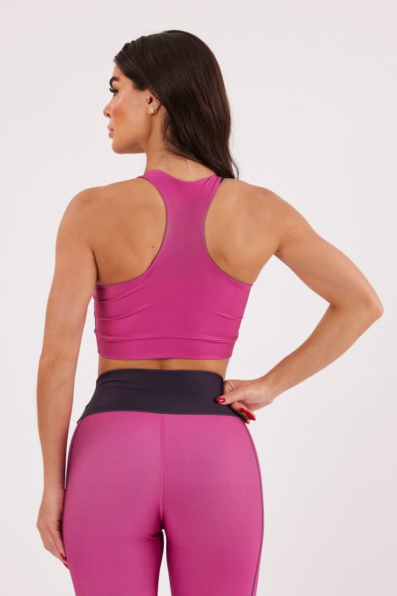 Top Stay Strong - atarafitness